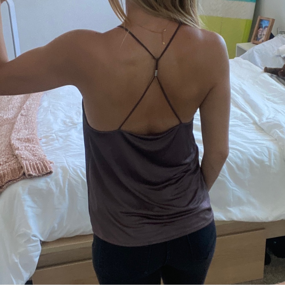 Express Tank Top - Picture 5 of 5